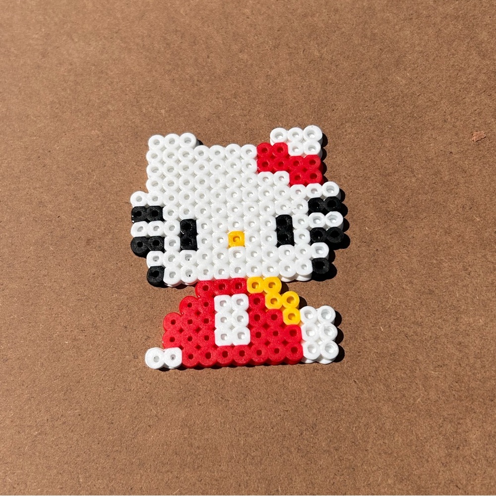 Hello kitty keychain perler beads